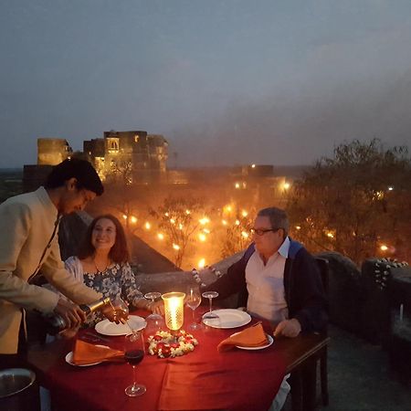 Shahpura Bagh Hotel Eksteriør billede